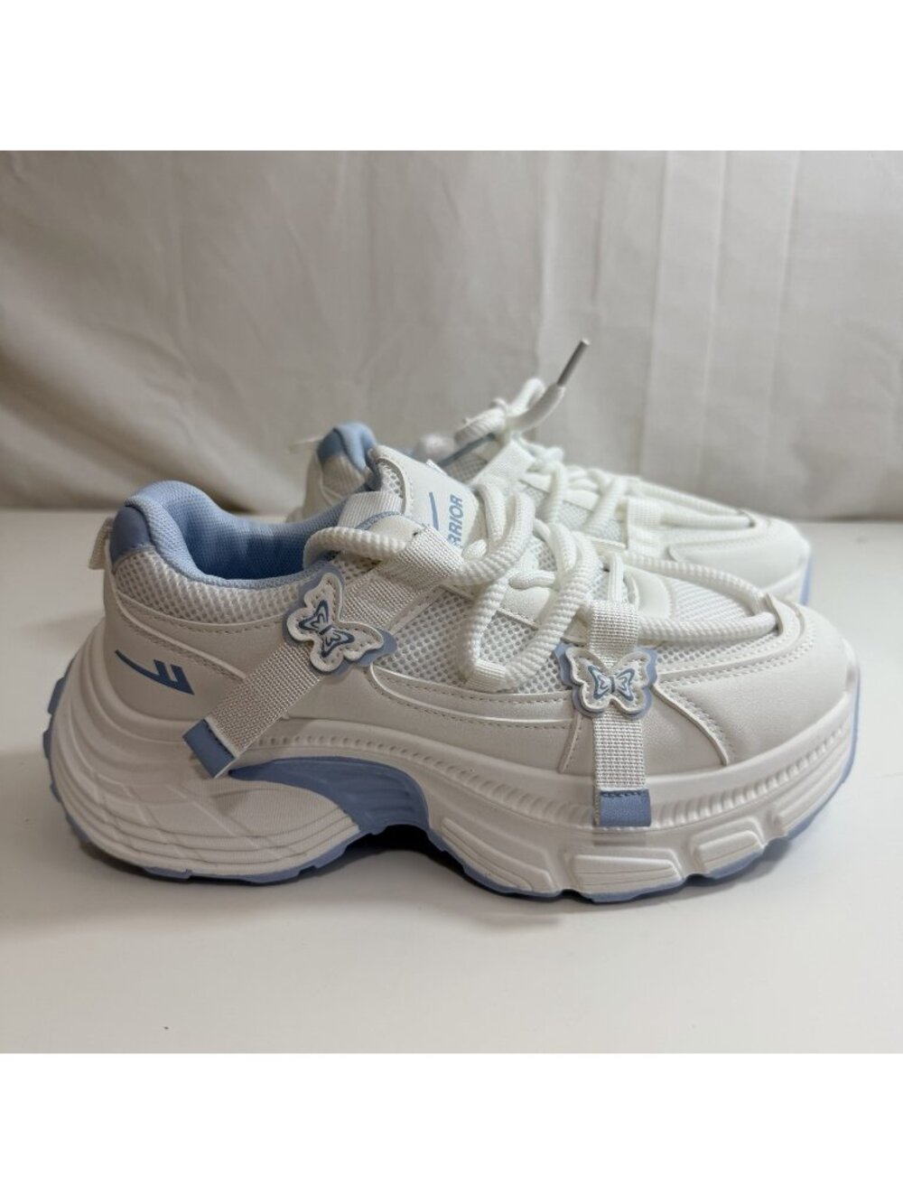 Warrior Women’s Chunky White/Blue Platform Lace Up Sneakers Size 7.5